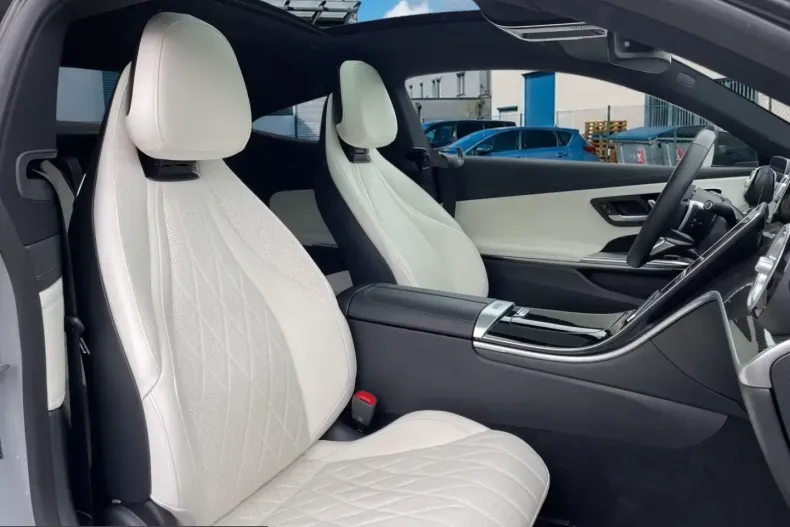 Mercedes-Benz CLE 220 (Clasa CLE) din 2023 cu 20.900 km - oferta MER231628 - foto 7