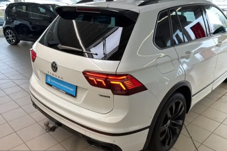 Volkswagen Tiguan din 2022 cu 70.874 km - oferta VOL231630 - foto 24
