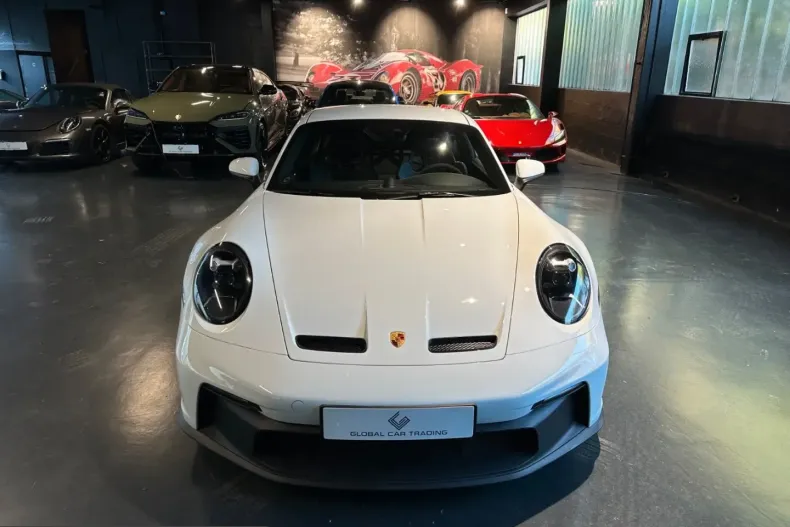 Porsche 992 din 2021 cu 7.548 km - oferta POR231636 - foto 2