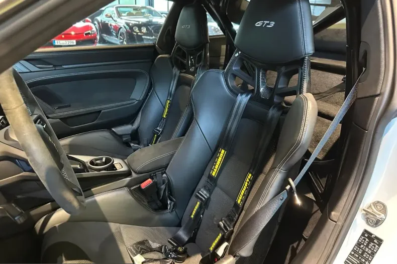 Porsche 992 din 2021 cu 7.548 km - oferta POR231636 - foto 10