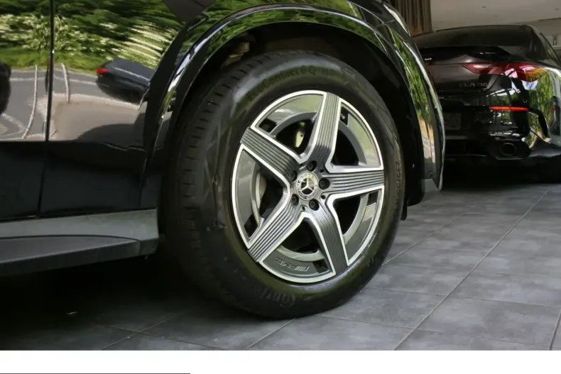 Mercedes-Benz GLC 220 (Clasa GLC) din 2025 cu 39.200 km - oferta MER231637 - foto 6