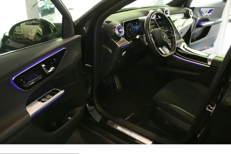 Mercedes-Benz GLC 220 (Clasa GLC) din 2025 cu 39.200 km - oferta MER231637 - foto 8