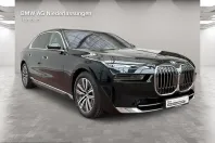 BMW 750 (Seria 7) din 2023 cu 44.205 km - oferta BMW231638 - foto 1
