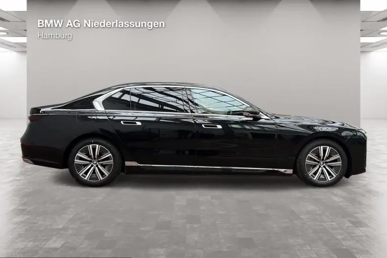 BMW 750 (Seria 7) din 2023 cu 44.205 km - oferta BMW231638 - foto 4