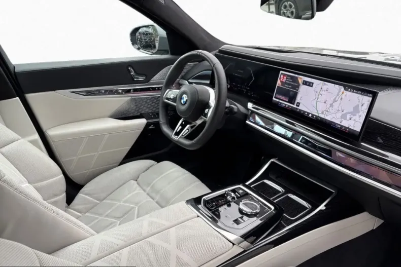 BMW 740 (Seria 7) din 2025 cu 23.548 km - oferta BMW231644 - foto 7