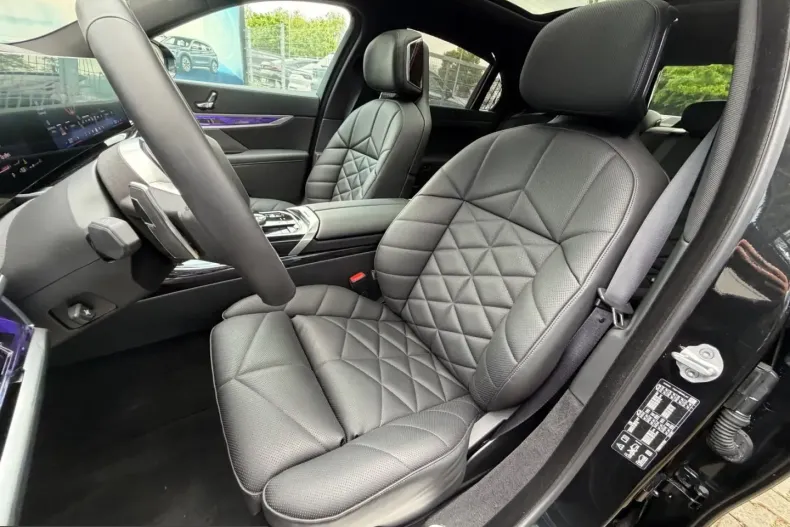 BMW 740 (Seria 7) din 2025 cu 5.052 km - oferta BMW231645 - foto 12