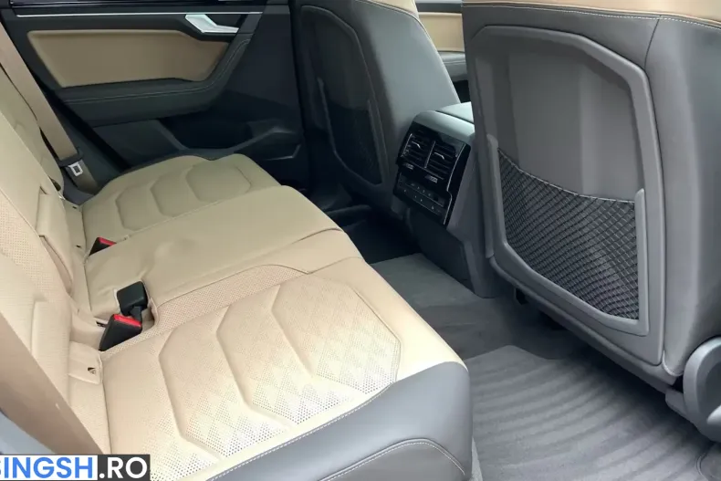 Volkswagen Touareg din 2026 cu 1.970 km - oferta VOL231646 - foto 16