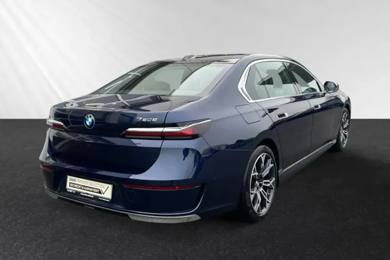 BMW 750 (Seria 7) din 2024 cu 19.150 km - oferta BMW231647 - foto 3