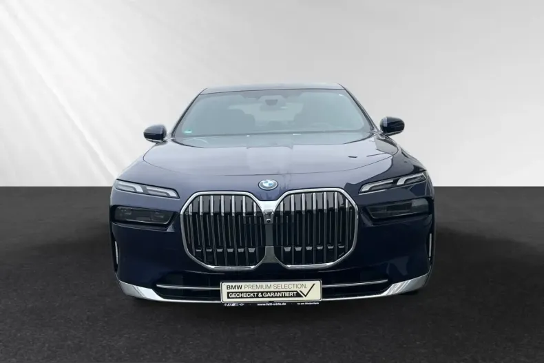 BMW 750 (Seria 7) din 2024 cu 19.150 km - oferta BMW231647 - foto 5