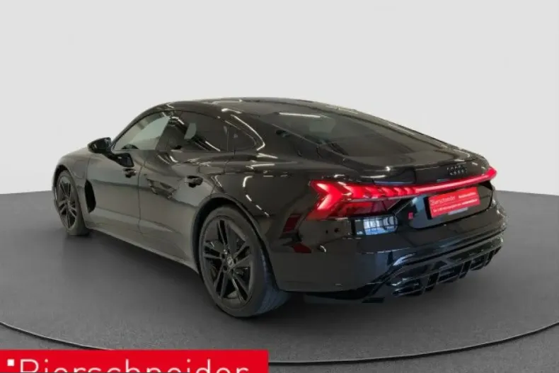 Audi RS e-tron GT din 2025 cu 5.025 km - oferta AUD231658 - foto 6