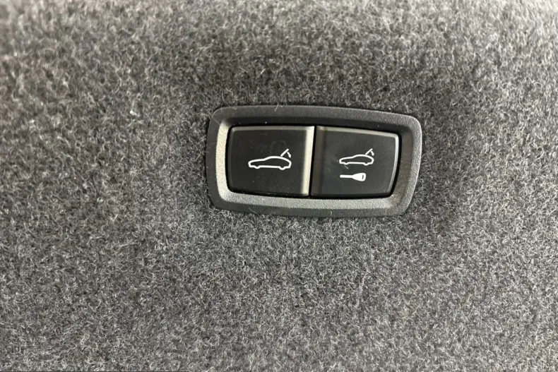 Audi RS e-tron GT din 2025 cu 12.575 km - oferta AUD231660 - foto 18