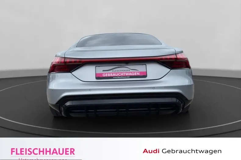 Audi RS e-tron GT din 2025 cu 13.504 km - oferta AUD231661 - foto 8