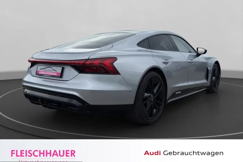 Audi RS e-tron GT din 2025 cu 13.504 km - oferta AUD231661 - foto 9