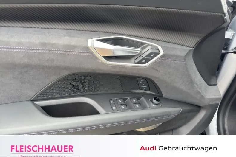 Audi RS e-tron GT din 2025 cu 13.504 km - oferta AUD231661 - foto 13