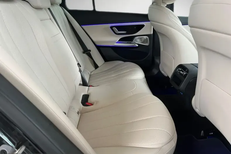 Mercedes-Benz E 220 (Clasa E) din 2025 cu 11.492 km - oferta MER231662 - foto 23