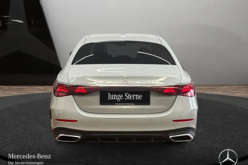 Mercedes-Benz E 200 (Clasa E) din 2025 cu 16.642 km - oferta MER231664 - foto 6