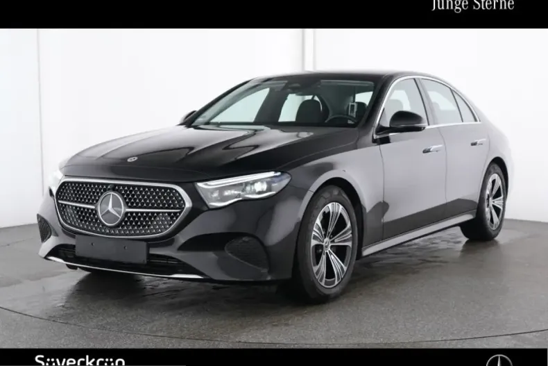 Mercedes-Benz E 220 (Clasa E) din 2025 cu 13.915 km - oferta MER231666 - foto 1