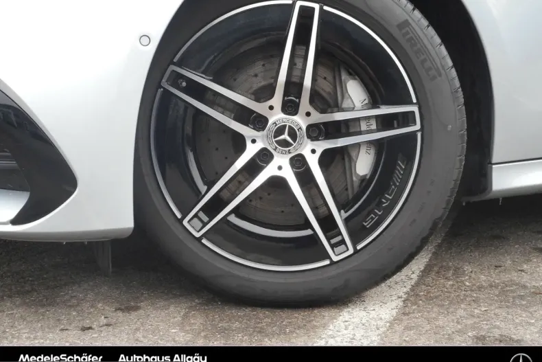 Mercedes-Benz E 450 (Clasa E) din 2024 cu 26.113 km - oferta MER231672 - foto 3