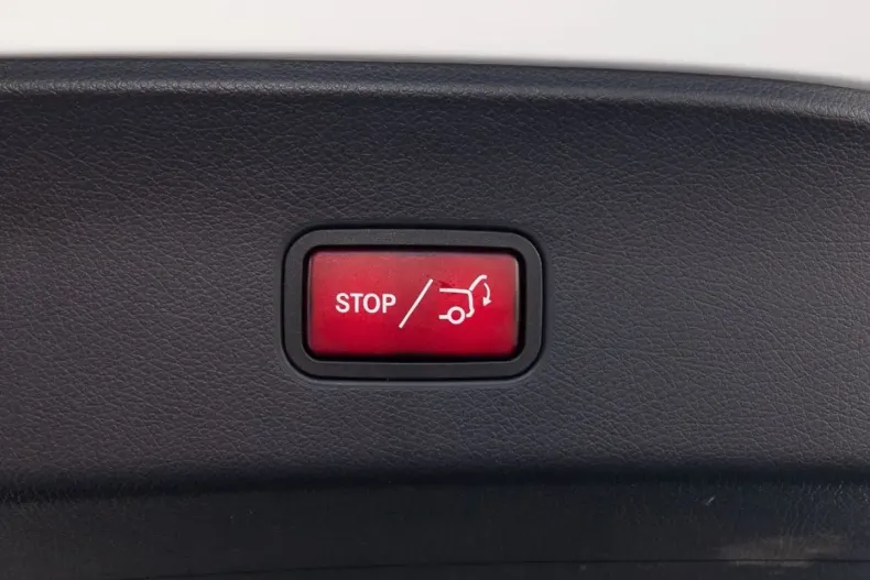 Mercedes-Benz GLC 220 (Clasa GLC) din 2025 cu 62.240 km - oferta MER231674 - foto 12