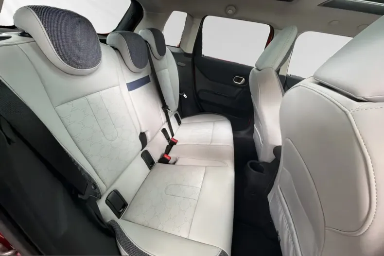 MINI Cooper C din 2025 cu 20.650 km - oferta MIN231677 - foto 10