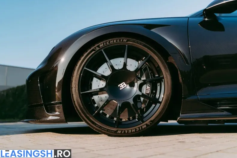 Bugatti Chiron din 2023 cu 2.585 km - oferta BUG231678 - foto 25