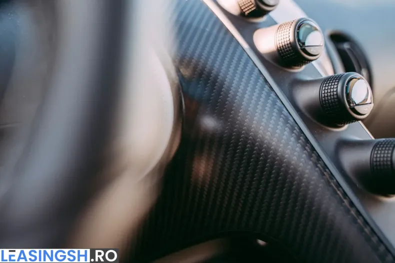 Bugatti Chiron din 2023 cu 2.585 km - oferta BUG231678 - foto 30