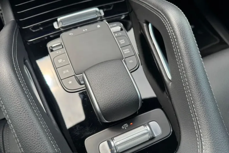 Mercedes-Benz GLE 450 (Clasa GLE) din 2023 cu 49.971 km - oferta MER231687 - foto 23