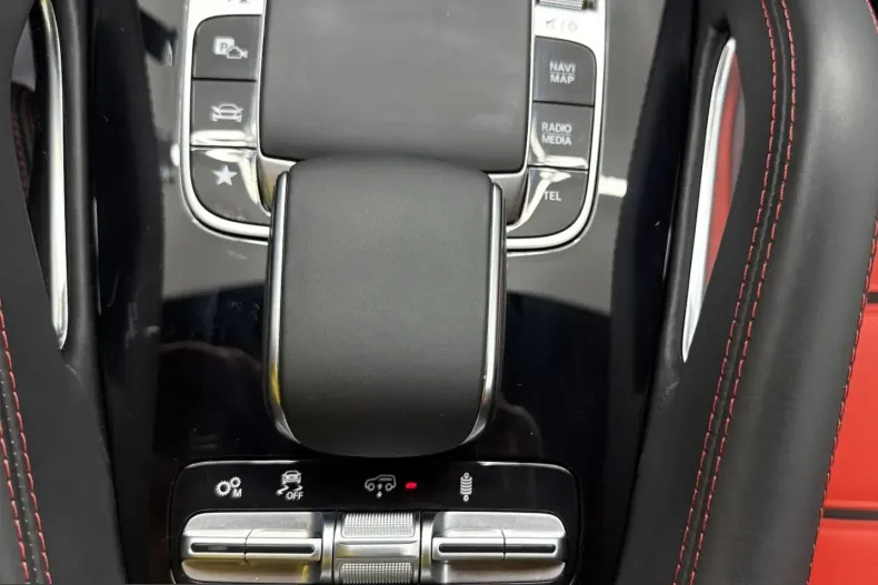 Mercedes-Benz GLE 63 AMG (Clasa GLE) din 2021 cu 24.000 km - oferta MER231690 - foto 35