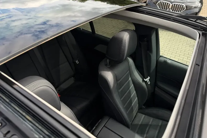 Mercedes-Benz GLE 350 (Clasa GLE) din 2022 cu 18.937 km - oferta MER231692 - foto 7