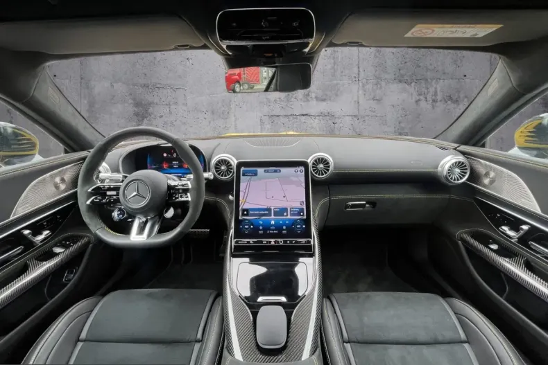 Mercedes-Benz AMG GT (Clasa GT) din 2024 cu 4.024 km - oferta MER231698 - foto 8