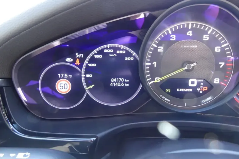 Porsche Panamera din 2023 cu 84.043 km - oferta POR231705 - foto 17