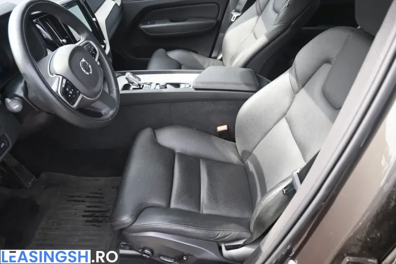 Volvo XC60 din 2022 cu 90.300 km - oferta VOL231709 - foto 16