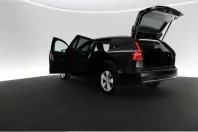 Volvo V60 Cross Country din 2023 cu 13.756 km - oferta VOL231710 - foto 7