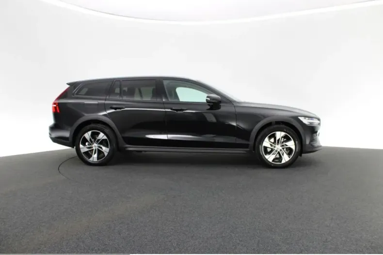 Volvo V60 Cross Country din 2023 cu 42.948 km - oferta VOL231711 - foto 6
