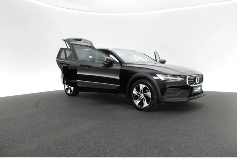 Volvo V60 Cross Country din 2023 cu 42.948 km - oferta VOL231711 - foto 23