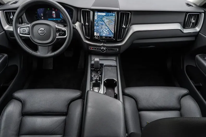 Volvo XC60 din 2023 cu 93.491 km - oferta VOL231713 - foto 8