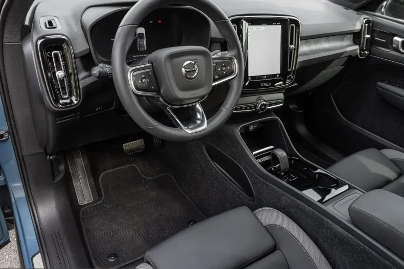 Volvo C40 din 2023 cu 61.730 km - oferta VOL231716 - foto 9