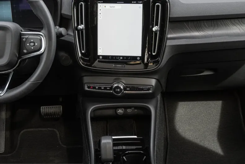 Volvo C40 din 2023 cu 61.730 km - oferta VOL231716 - foto 12