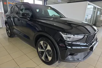 Volvo XC40 din 2023 - oferta VOL231718