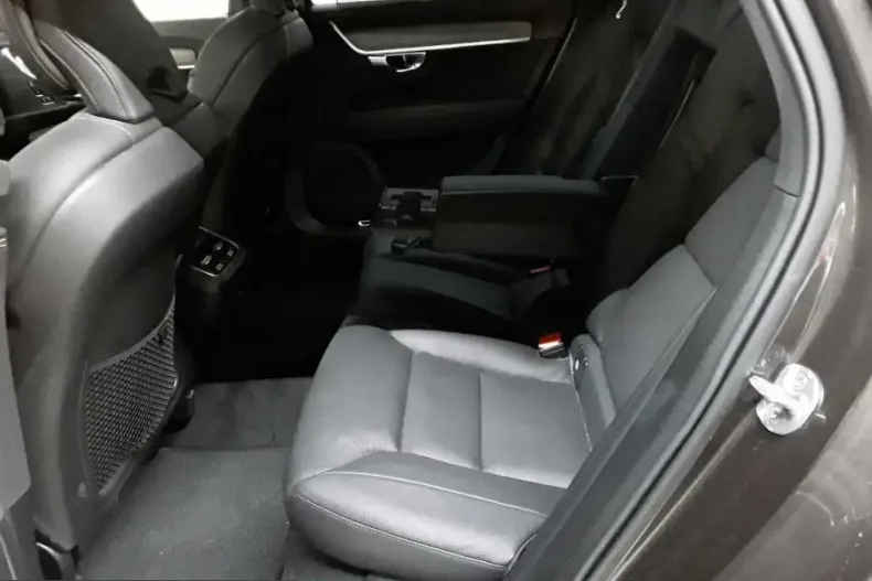 Volvo V90 Cross Country din 2022 cu 98.018 km - oferta VOL231719 - foto 7
