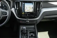 Volvo XC60 din 2022 cu 68.912 km - oferta VOL231720 - foto 11