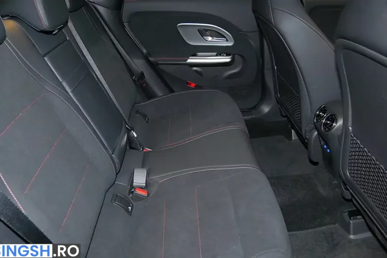 Mercedes-Benz CLA 200 (Clasa CLA) din 2026 cu 3.000 km - oferta MER231723 - foto 10