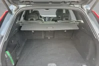 Volvo XC60 din 2023 cu 33.350 km - oferta VOL231724 - foto 12
