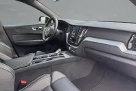 Volvo XC60 din 2023 cu 33.350 km - oferta VOL231724 - foto 13
