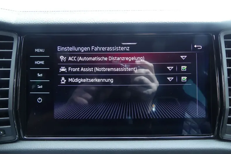 Skoda Kodiaq din 2024 cu 39.738 km - oferta SKO231727 - foto 14