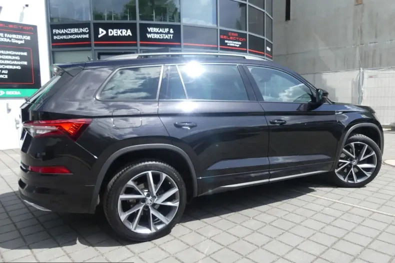 Skoda Kodiaq din 2024 cu 39.738 km - oferta SKO231727 - foto 20