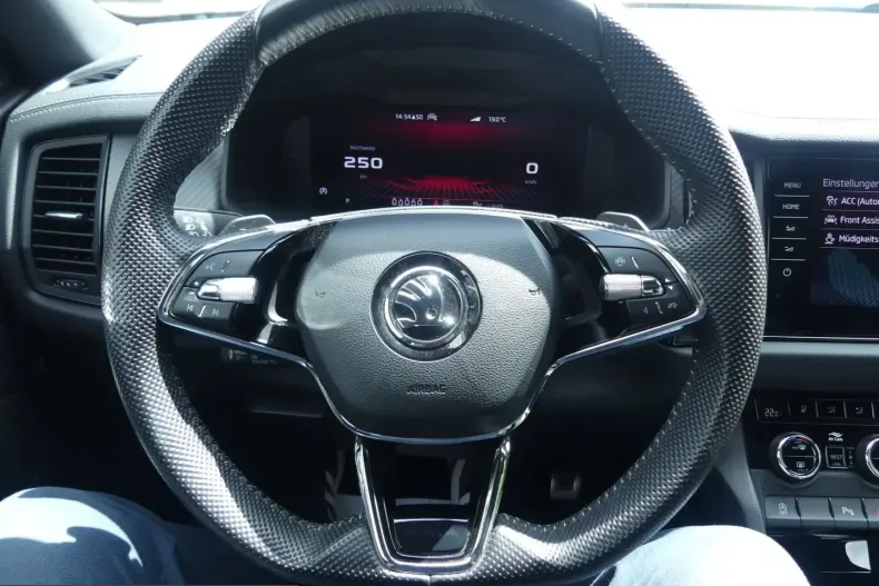 Skoda Kodiaq din 2024 cu 39.738 km - oferta SKO231727 - foto 28
