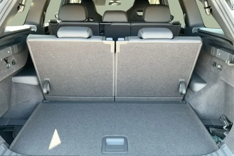Skoda Kodiaq din 2026 cu 5.000 km - oferta SKO231730 - foto 9