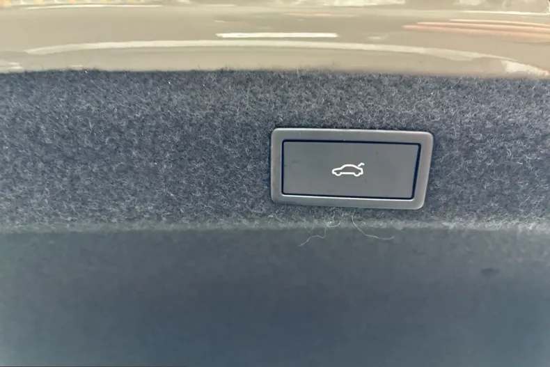 Skoda Octavia din 2026 cu 1.300 km - oferta SKO231731 - foto 12