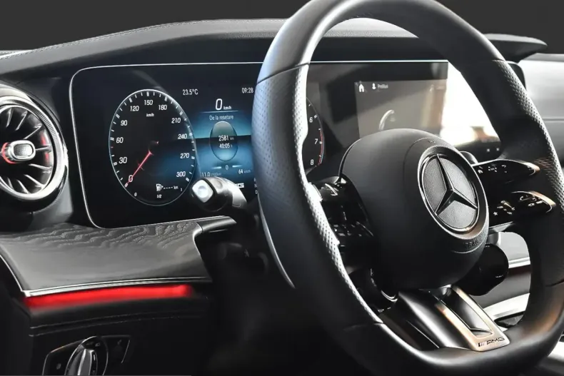 Mercedes-Benz AMG GT R (Clasa GT) din 2022 cu 15.000 km - oferta MER231733 - foto 11